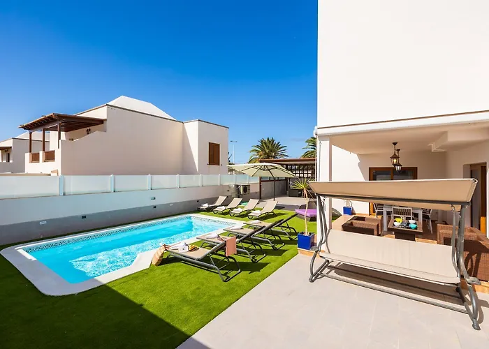 Caletas Villa Teguise (Lanzarote)